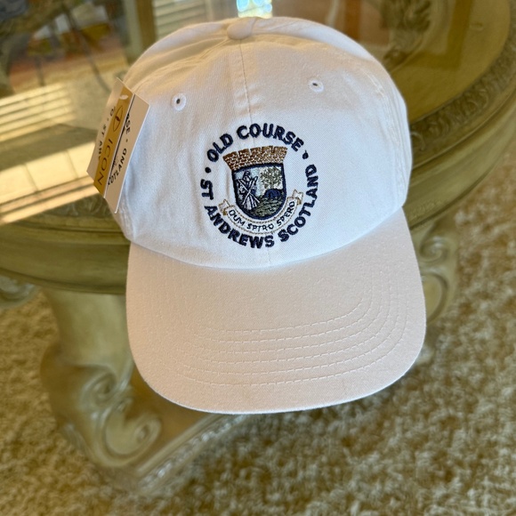 NEW The Old Course St Andrews Links Hat One Size White Golf Scotland - Picture 1 of 4